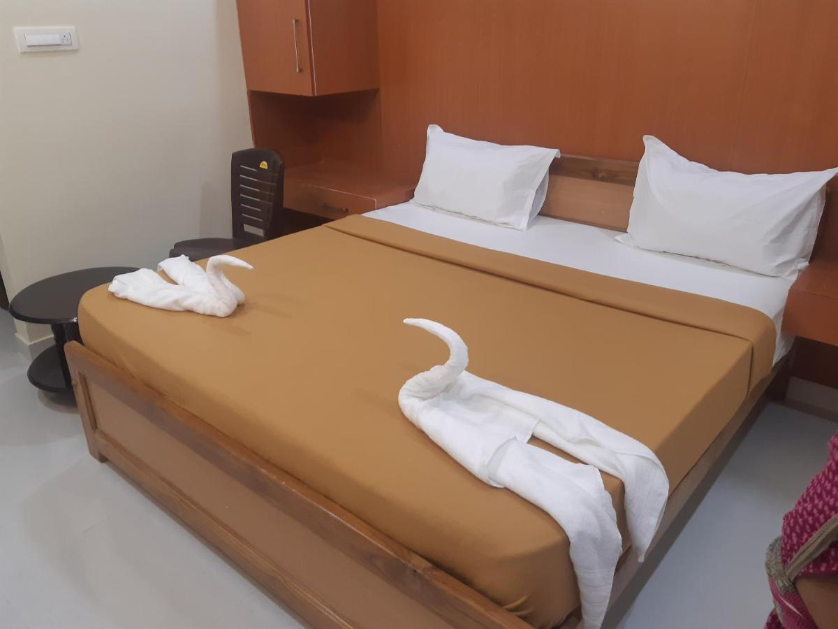 מלון Tiruchchendūr Aranmagan Residency מראה חיצוני תמונה